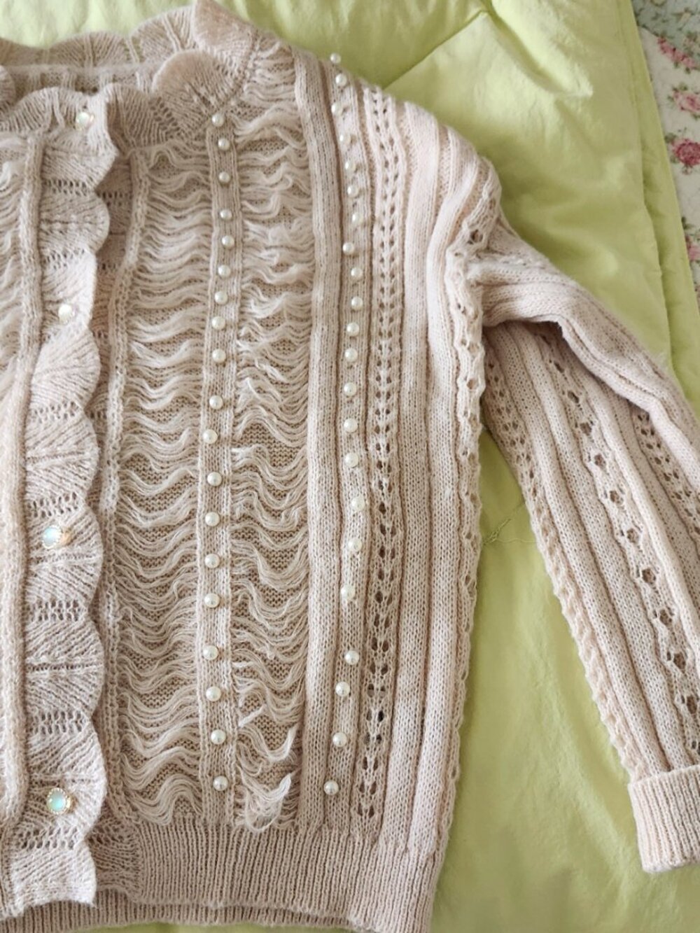 Sweater - Picture 3 of 4
